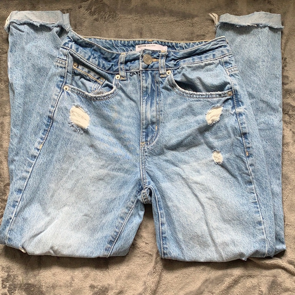 Women’s Light Blue Distressed Mom Jeans